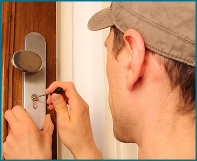 Father Son Locksmith Shop San Antonio, TX 210-739-1666 - 65-6